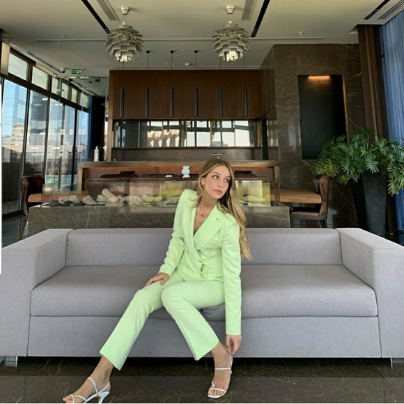 Zara Jackets & Blazers - Zara set mini flare pants and cropped Blaz…